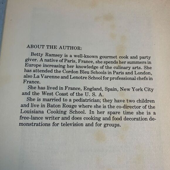 vintage cookbook Betty Ramsey Just A Mouthful party appetizers Louisiana 1975 - Picture 4 of 10